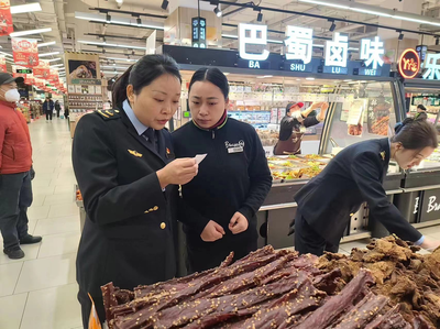 德阳市市场监管局经开区分局开展食品安全销售领域专项检查